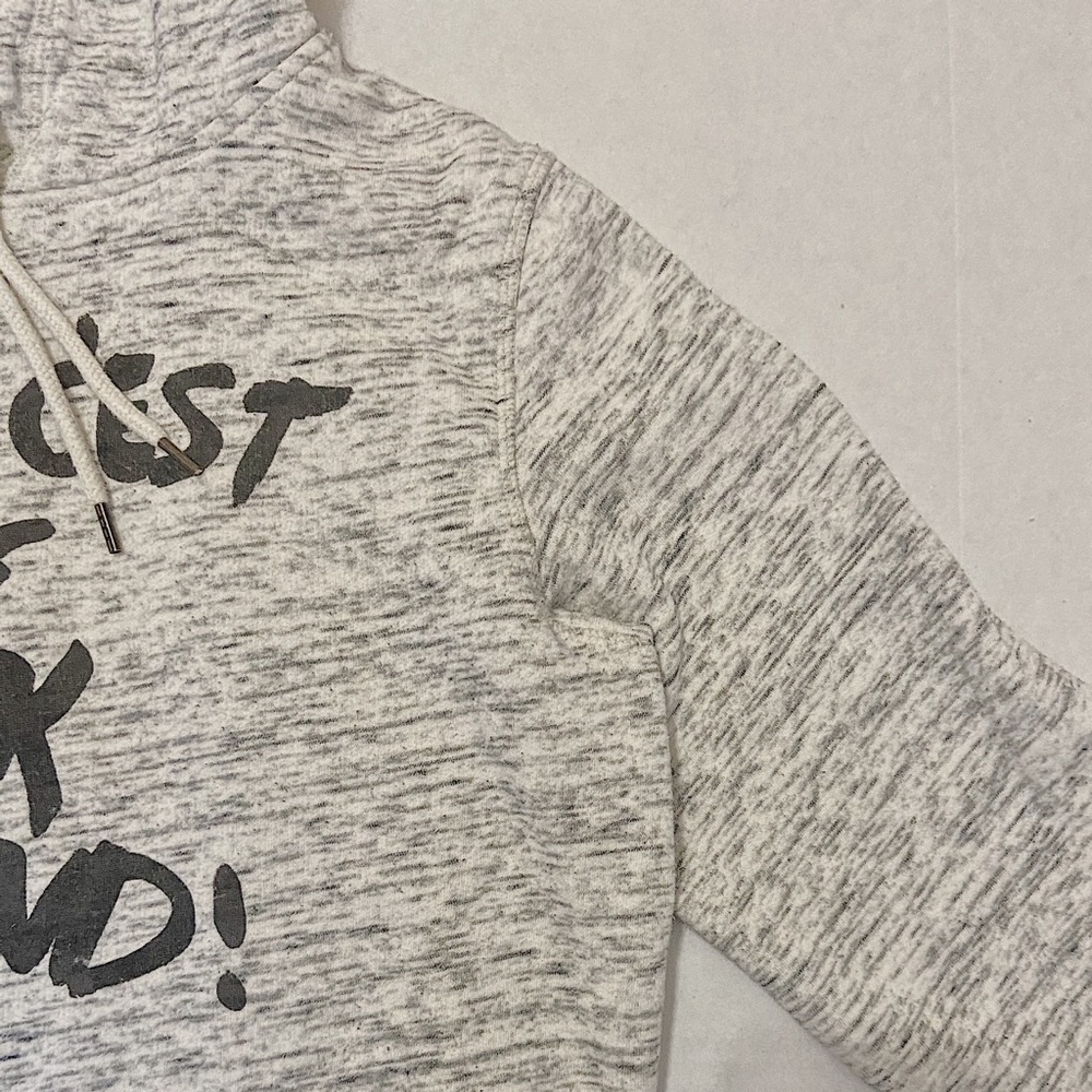 gray H&M sweatshirt